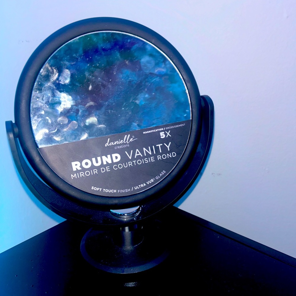 Small Round Vanity